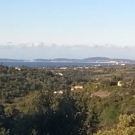 Sur Les Iles D'or *